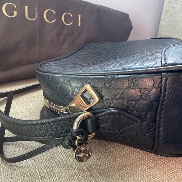 Gucci micro monogram camera bag: authentic - Picture 5 of 10